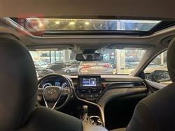 تۆیۆتا کامری